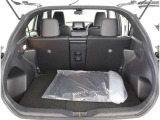 広々としたラゲージスペースを備えています。大きなものや長さのある荷物もしっかりと積み込めます。