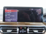 ◆iDriveを装備。操作系統をディスプレイから独立させることで、人間工学に基づいた最適な運転環境を実現しております。◆