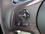 ステアリングスイッチ付☆手元で操作が出来るので便利。安全運転にも繋がります!