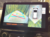 【パノラミックビューモニター】専用のカメラにより、上から見下ろしたような視点で360度クルマの周囲を確認することができます☆死角部分も確認しやすく、狭い場所での切り返しや駐車もスムーズに行えます。