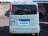 全方位カメラ付なので、バック駐車が苦手・・・というお客様でも安心です。