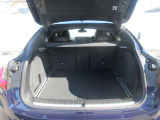 SUVならではの大容量トランクルームです!