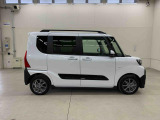 軽自動車、小型車を中心に常時300台展示車を御用意させて頂いております