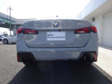 BMW正規販売店のお車は、全てのお車にBMW認定中古車保証書が発行されます。保証約款もございますので、保証内容が明確でございます。お客様にご安心してお乗り頂けますよう、全力でお客様をサポート致します。