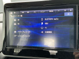 BluetoothやフルセグTV、スマホのミラーリングも出来るHDMIなどオーディオ機能も充実してます。