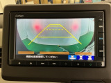 バックモニター付きで、車庫入れやバック時の後方確認をサポート。