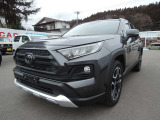 トヨタRAV4です。