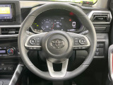 ステアリングも使用感が少なく、きれいな状態となっております♪
