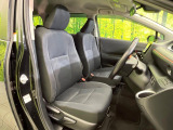 運転席シート廻りは使用感も少なく、良好な状態となっています。前オーナー様が丁寧に使っていたことがよくわかりますね。