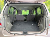 普段のお買い物や通勤、送迎等に十分な荷室スペースを確保しております。セカンドシートを倒すと、大きな荷物の積載も可能です♪