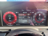 前方車両との衝突防止のサポート機能やアクセルとブレーキを踏み間違えた時のサポート機能など、安全装備が充実してて心強いです!!