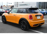お客様コメント475件 総合5点中4.9点の高実績! ★5つ MINIのことなら安心と実績のMINI NEXT岡山にお任せください!整備などはお近くのMINIディーラーでアフターサービスも大丈夫です★