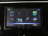 【ナビゲーション】メモリーナビを装着しております!目的地の検索だけでなくTV視聴やCD,DVD再生の他、Bluetooth接続が可能!クルマには無くてはならない装備ですね♪