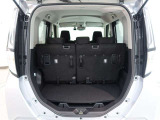 広々としたラゲージスペースを備えています。大きなものや長さのある荷物もしっかりと積み込めます。