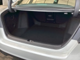 荷物の出し入れに便利な大口のトランクルームです。