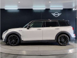 MINIのアロイ・ホイールは、MINIらしさの象徴である、ゴーカート・フィーリングを向上させるために技術の粋を集めて開発されています。