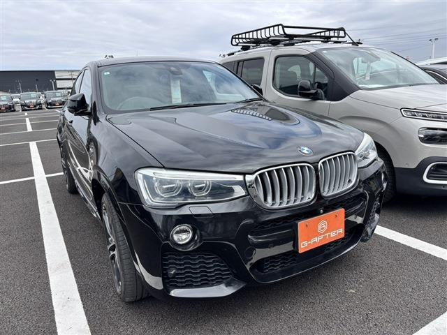X4xドライブ28i Mスポーツ 4WD禁煙車 黒革シート 純正10.25インチナビ