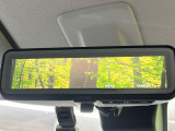 【デジタルルームミラー】後席の大きな荷物や同乗者で後方が確認しづらい時でも安心!カメラが撮影した車両後方の映像をルームミラー内に表示。クリアな視界で状況の確認が可能です!