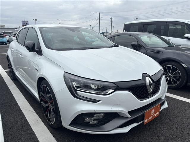 メガーヌスポール トロフィー MT禁煙車 6MT 純正ディスプレイオーディオ