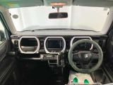 メーターやシフト、スイッチ位置など運転席まわりの配置はしっくりいきたいものですね!まずは座ってチェックしてみて下さい♪