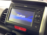 【純正ナビ】人気の純正ナビを装備しております。ナビの使いやすさはもちろん、オーディオ機能も充実!キャンプや旅行はもちろん、通勤や買い物など普段のドライブも楽しくなるはず♪