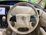 【純正革巻きステアリング】上質な革を使用することで、手にしっかり馴染みとても運転しやすいハンドルです♪