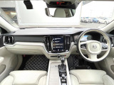 V60クロスカントリー T5 AWD プロ 4WD 