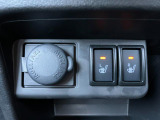 【運転席助手席シートヒーター】じんわりあたたまるうれしいシートヒーター◎エアコンの乾いた風がちょっと苦手という方も安心◎寒い冬には、うれしい機能◎