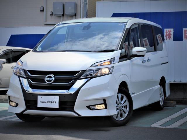 セレナ 2.0 ハイウェイスター 4WD 