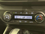 【オートエアコン】お好みの温度に設定して頂くと、車内の温度を自動調整♪快適にクルマの中を過ごして頂けます。