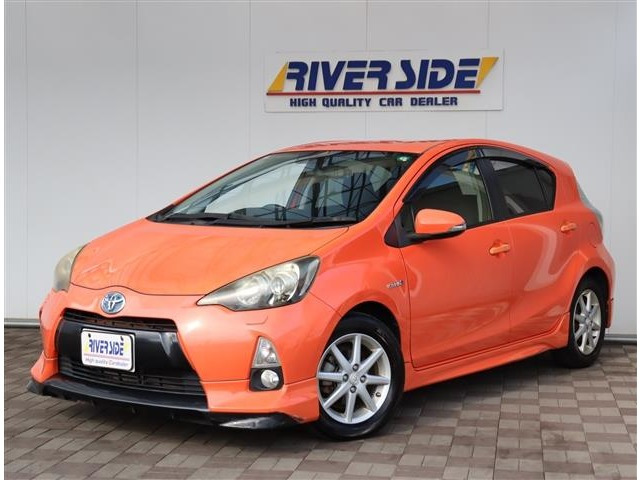 トヨタ アクア 1.5 S