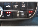 シートヒーター装備付き車!!座席に埋め込まれた電熱線によりシートを暖めることが出来る装備で、温められたシートは、寒い冬には最適です!!