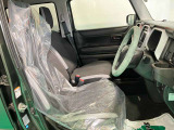 【フロントシート】運転席は必ず使用する部分ですので、座り心地が重要です★ぜひ一度ご体感下さい★