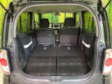 普段のお買い物や通勤、送迎等に十分な荷室スペースを確保しております。セカンドシートを倒すと、大きな荷物の積載も可能です♪