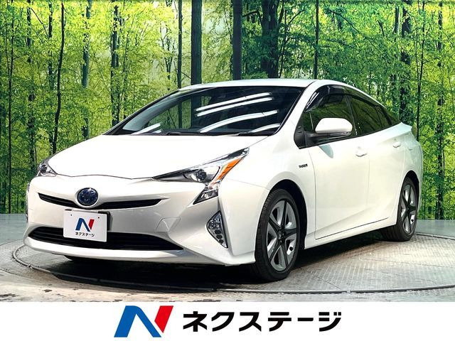 プリウス 1.8 S ツーリングセレクション （DAA-ZVW50）