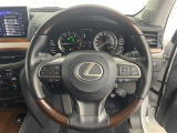 LX 570 4WD 4WD 本革シート