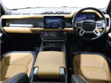 ディフェンダー 110 X ダイナミック HSE 3.0L D300 ディーゼル 4WD 