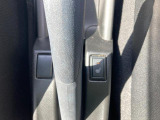 運転席にはシートヒーター機能が付いています。寒い日の心強い味方です♪