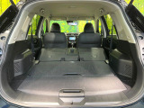 後席を格納すると、これだけの広さが!シーンに合わせたシートアレンジで、大きな荷物も積むことが出来ます♪