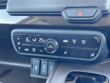 【 オートエアコン 】車内温度を感知して自動で温度調整をしてくれるのでいつでも快適な車内空間を創り上げます!