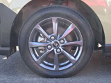 純正のアルミホイール!足元までカッコよく決まってます!!