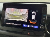 バックカメラも装備しております。車庫入れの苦手なお客様も安心!重宝してくれます!
