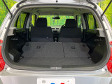 普段のお買い物や通勤、送迎等に十分な荷室スペースを確保しております。セカンドシートを倒すと、大きな荷物の積載も可能です♪