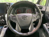 ステアリングも使用感が少なく、きれいな状態となっております♪