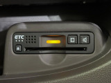 【ETC】高速道路の料金所をストレスなく通過!話題のスポットやサービスエリアに多い「スマートIC」利用時は必須のアイテムです。当店でセットアップを実施、ご納車当日からすぐにご利用いただけます!
