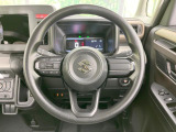 ステアリングも使用感が少なく、きれいな状態となっております♪
