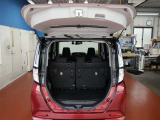 ラゲッジスペースは、日常において充分な広さを確保☆開口部も広く、積み下ろしもラクラクです♪♪