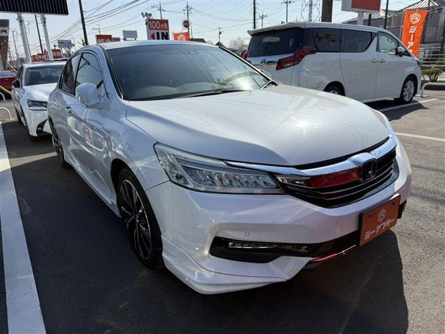 アコード2.0 ハイブリッド EX禁煙車 純正ナビ サイド・バックカメラ