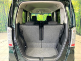 普段のお買い物や通勤、送迎等に十分な荷室スペースを確保しております。セカンドシートを倒すと、大きな荷物の積載も可能です♪
