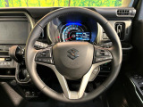 【純正革巻きステアリング】上質な革を使用することで、手にしっかり馴染みとても運転しやすいハンドルです♪